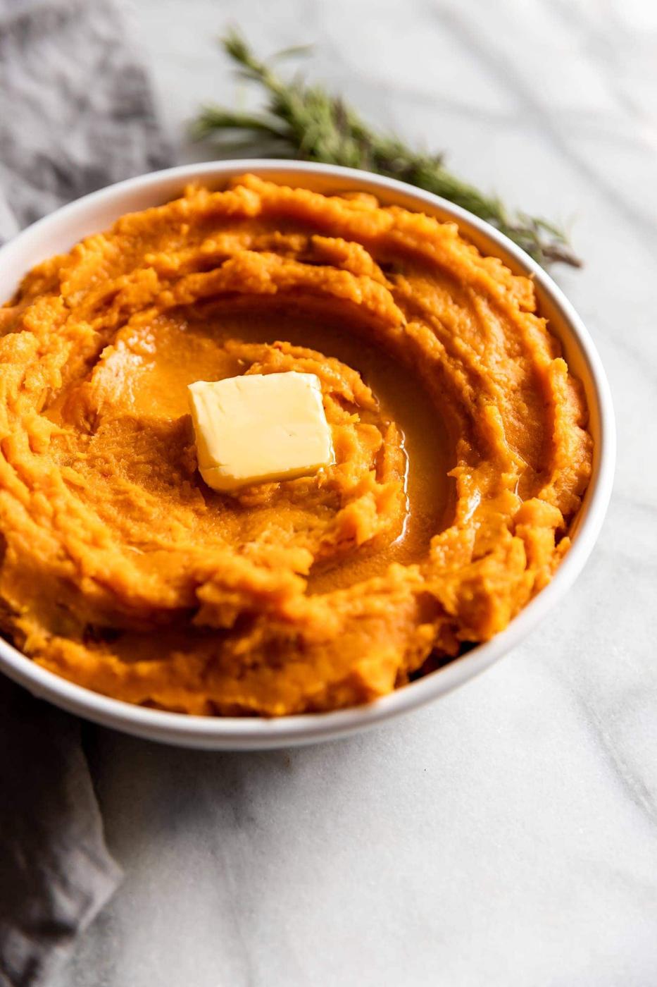 5-Ingredient Chipotle Mashed Sweet Potatoes