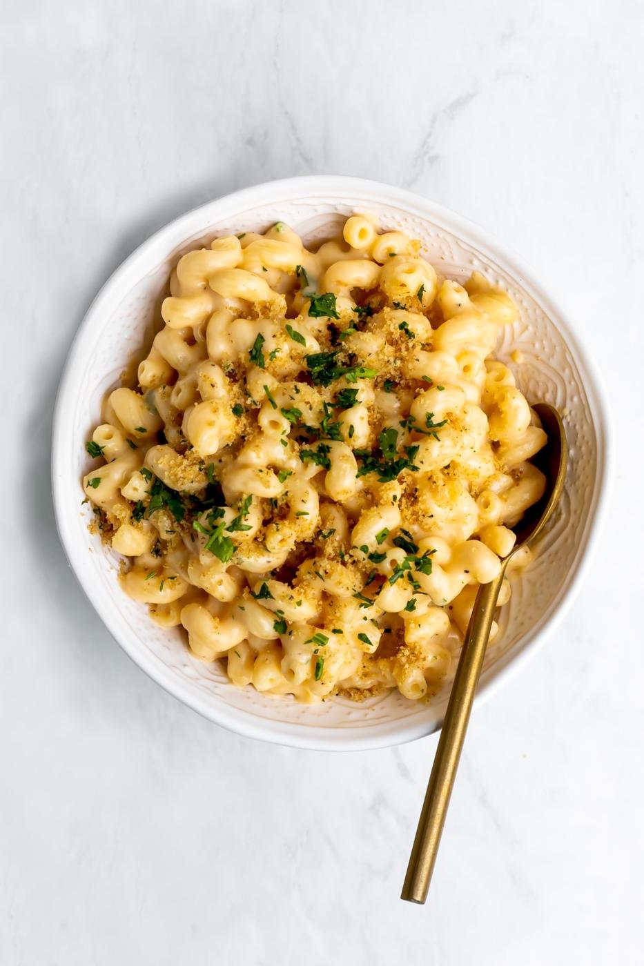 Creamy Stovetop Mac and Cheese Recipe
