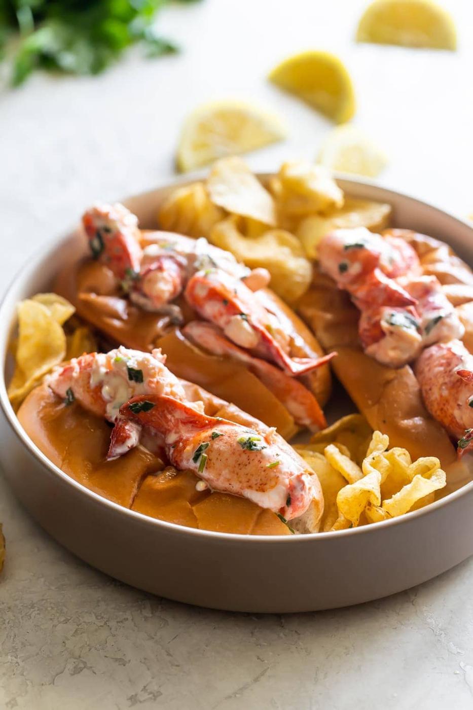 Easy Lobster Roll Recipe