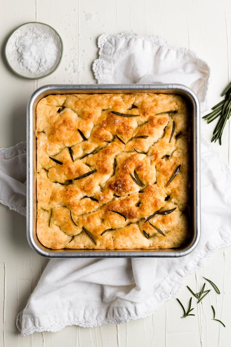 Easy Focaccia Bread (No Knead!)