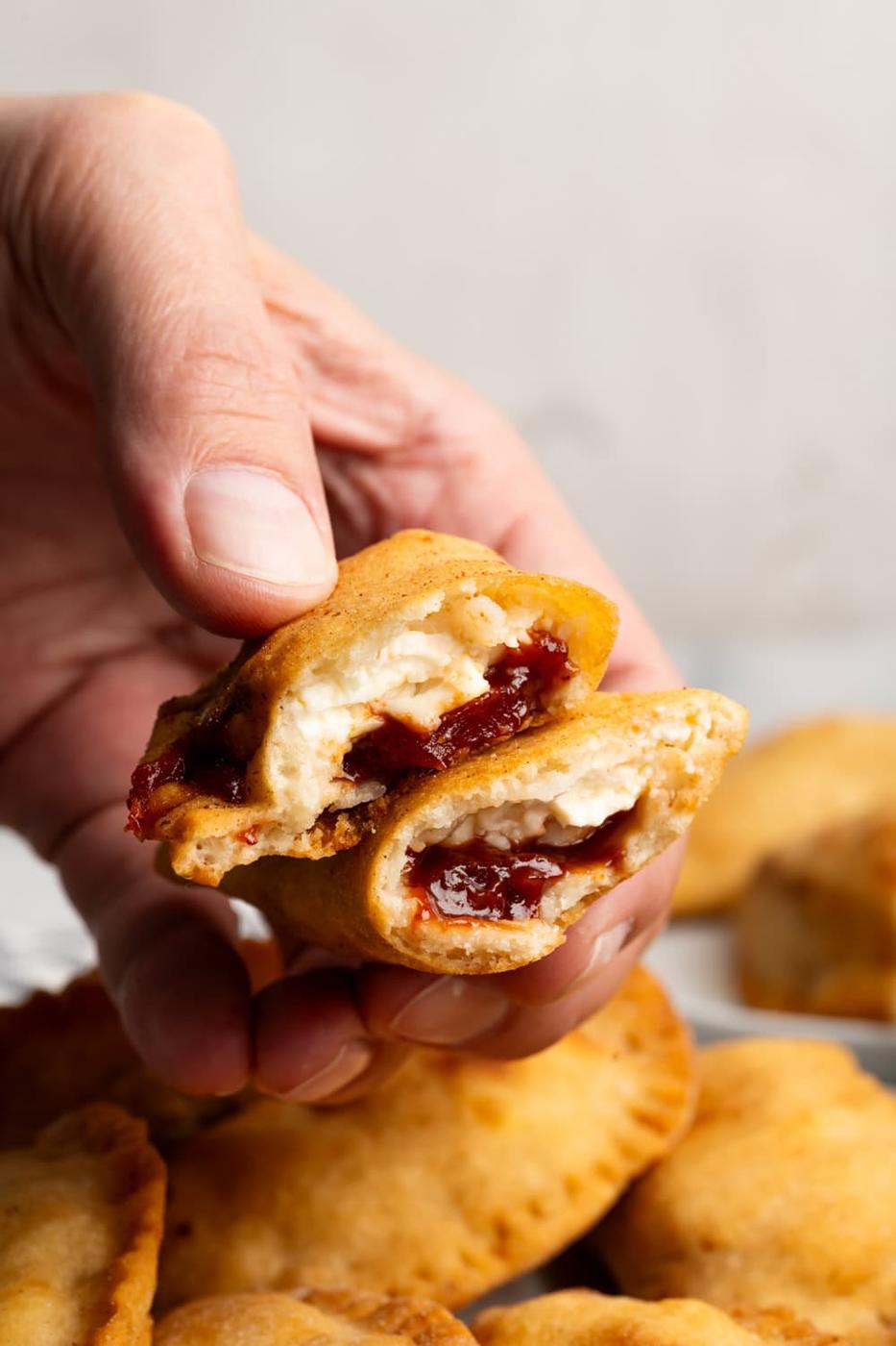 Easy Guava Cheese Empanadas (4-Ingredients!)
