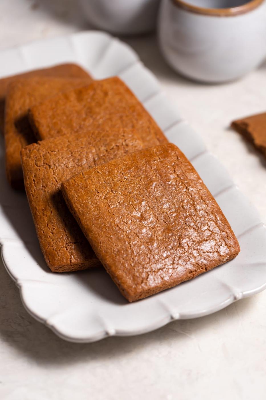 Paniqueques/Queques Cubanos (Molasses Cookies)