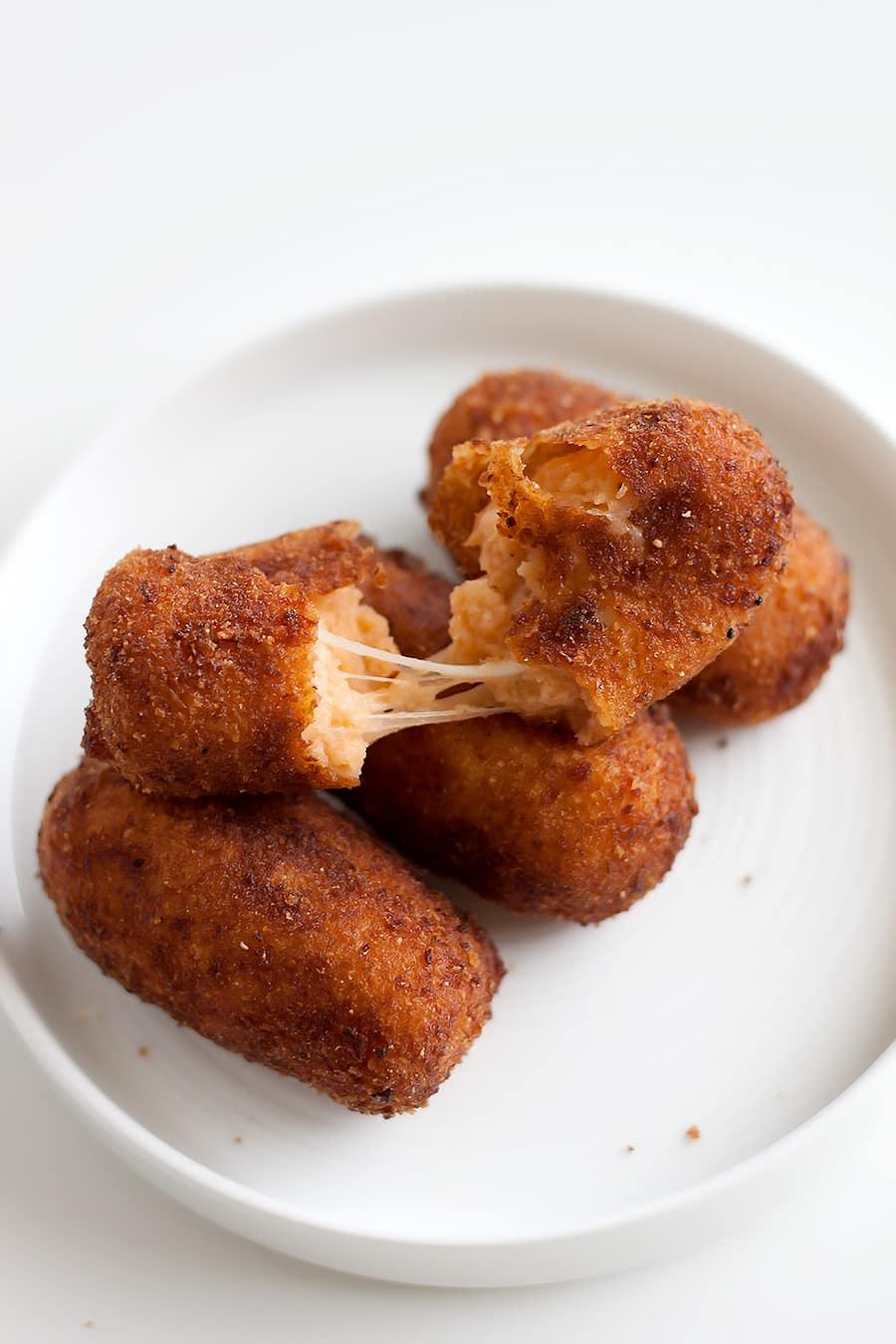 Pizza Croquettes (Croquetas de Pizza)