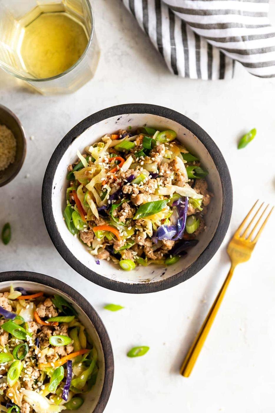 15-Minute Egg Roll In A Bowl