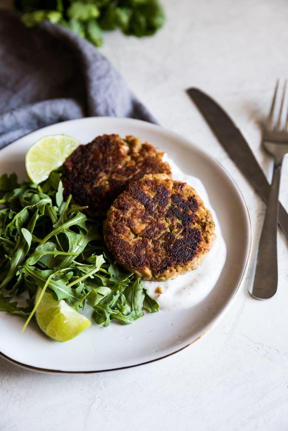 Spicy Lime Tuna Cakes with Yogurt Sauce