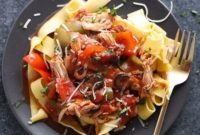 Tender Slow-Cooked Chicken Cacciatore