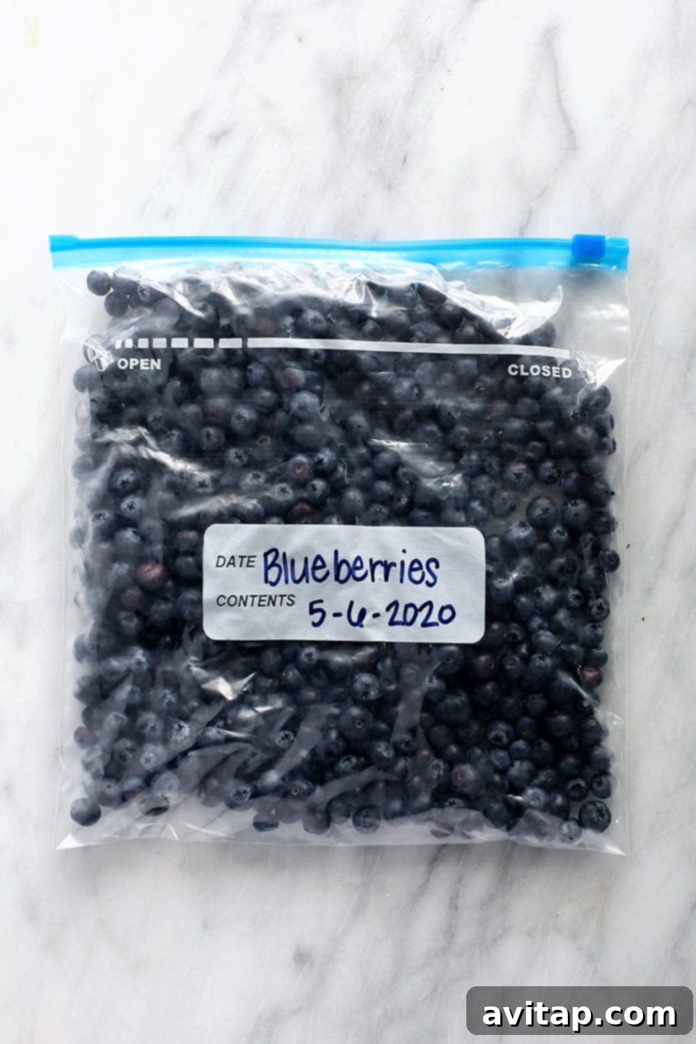 How to Freeze Blueberries: A Quick Tutorial for Preserving Freshness frozen blueberries in bag