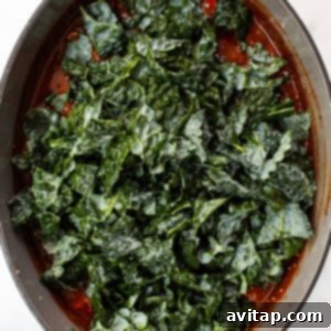 kale on top of quinoa chili.