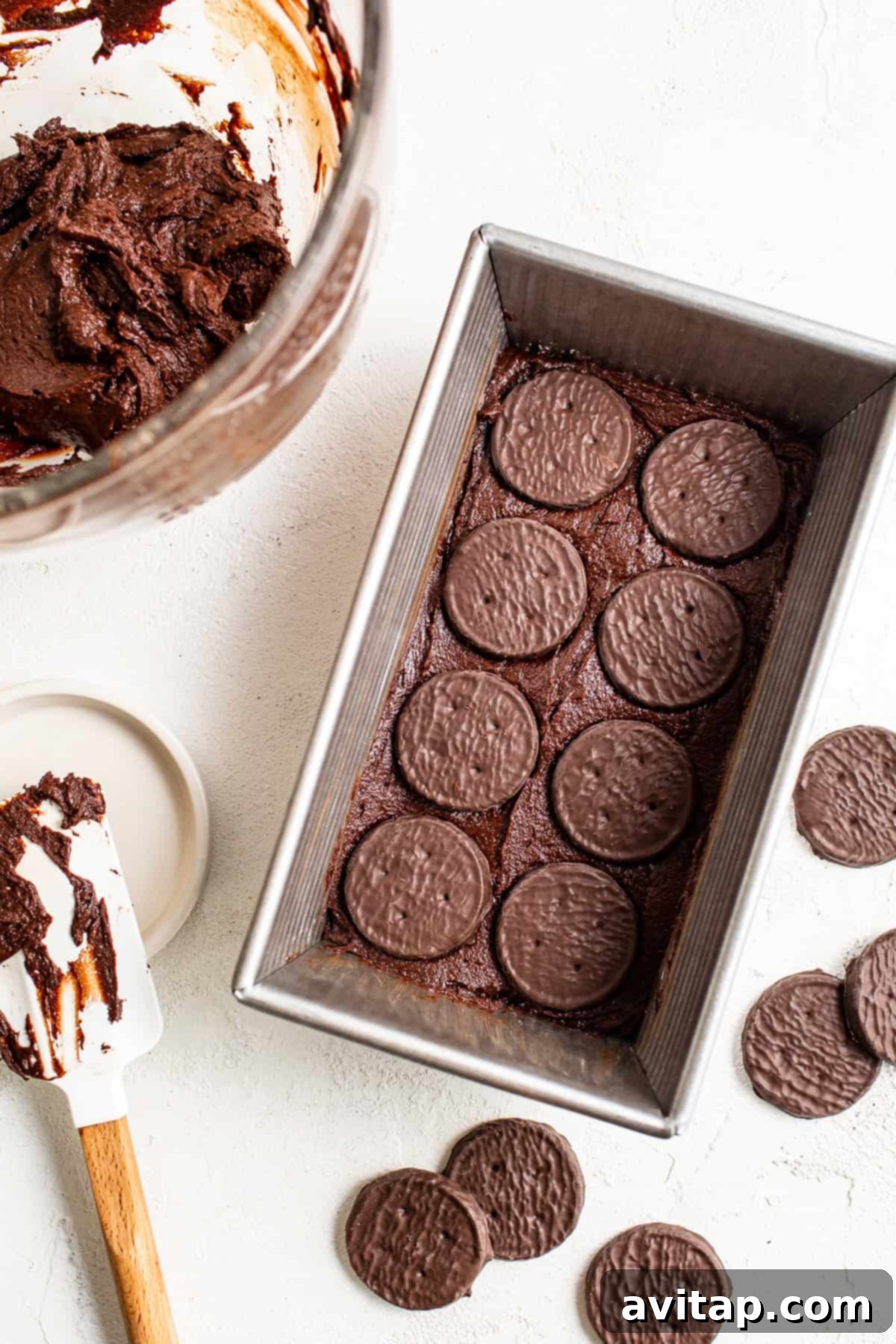 Freshly baked Thin Mint brownies in a baking pan