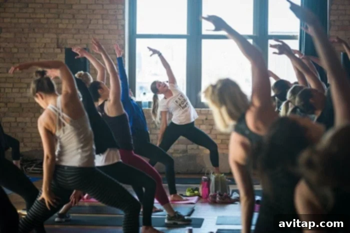 The second annual Fit For HER Minneapolis is happening on February 18th and you're invited! Check out this 30 Minute Legs and Shoulders HIIT Workout inspired by the Her Initiative. 