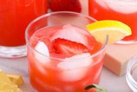 Boozy Strawberry Lemonade