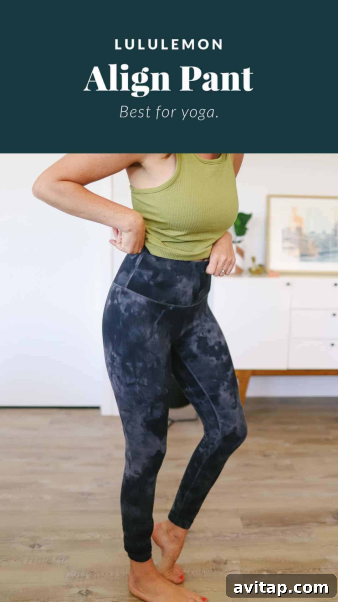 Lululemon Align leggings: perfect for yoga and unparalleled comfort. Woman practicing yoga, showcasing the flexibility and comfortable fit of Lululemon Align leggings.