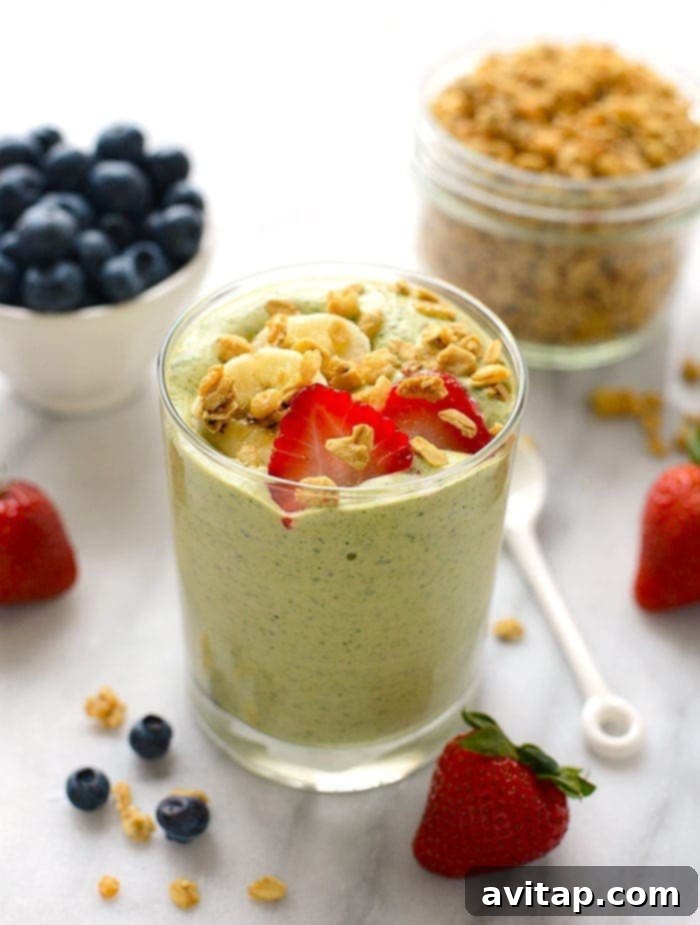 Delicious Strawberry Banana Spinach Smoothie