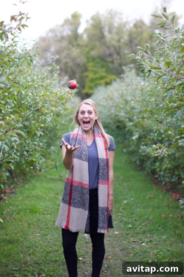 Friends enjoying the fall foliage at Minnetonka Orchards