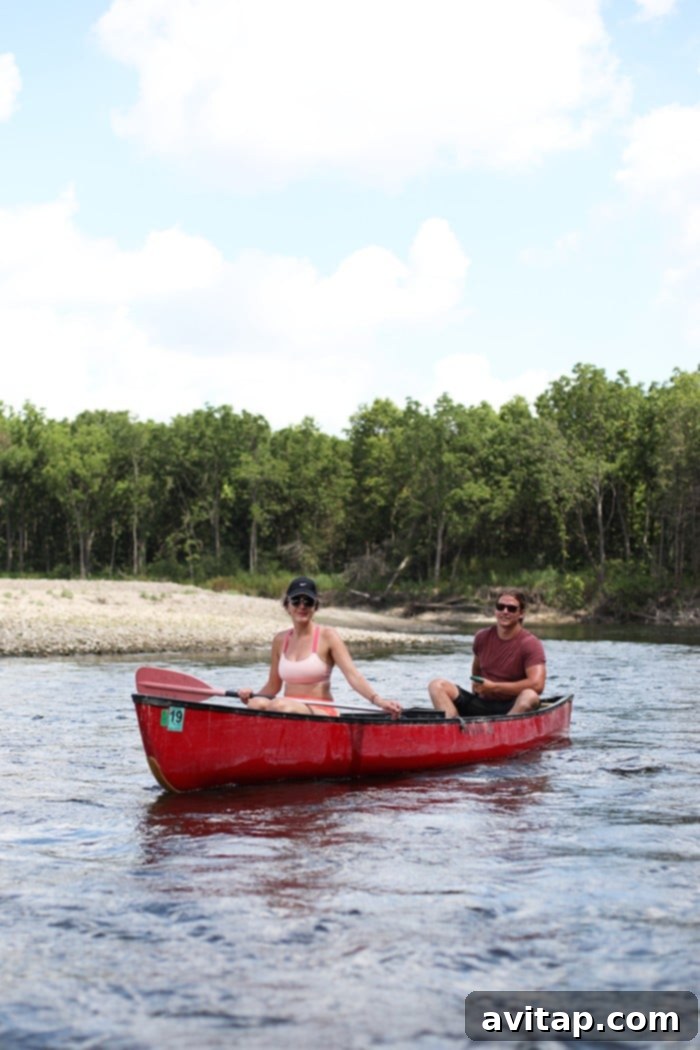 Minnesota Series: Canoeing the Cannon River + Red Barn Pizza Farm