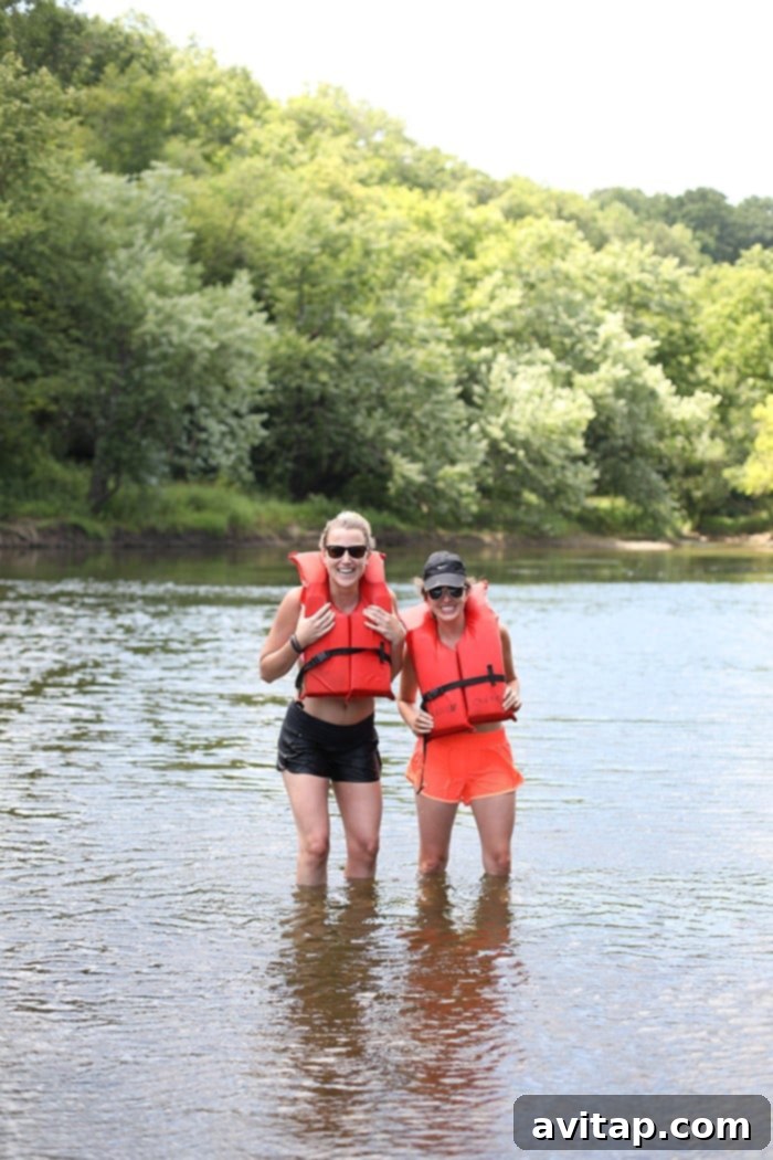 Minnesota Series: Canoeing the Cannon River + Red Barn Pizza Farm