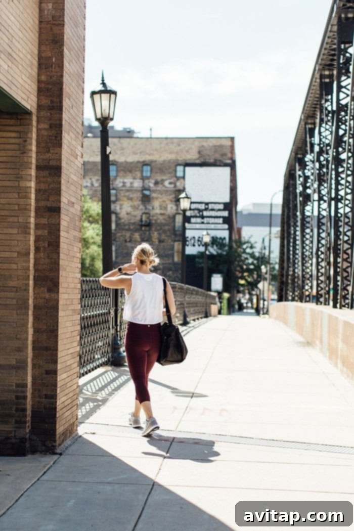 Fitness for Busy College Students 3 In college and no time to workout? FALSE! Here are some tips and tricks for how to make time for working out in college!