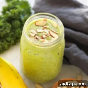 kale smoothie in a mason jar