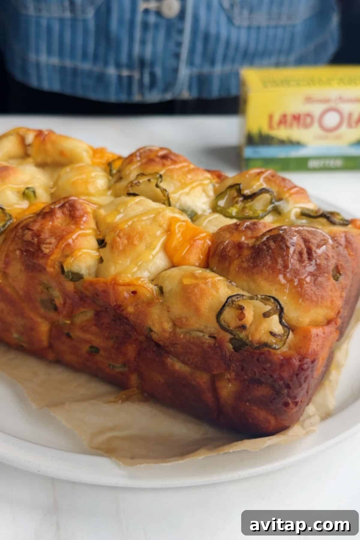 Close-up of Jalapeño Cheddar Cottage Cheese Pull-Apart Bread