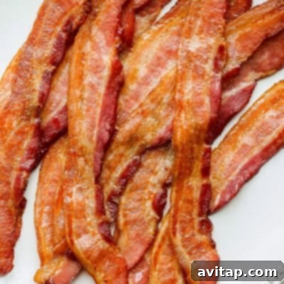 Bacon cooked in the oven
