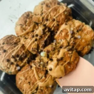 Oat cookies with peanut butter and chocolate chips